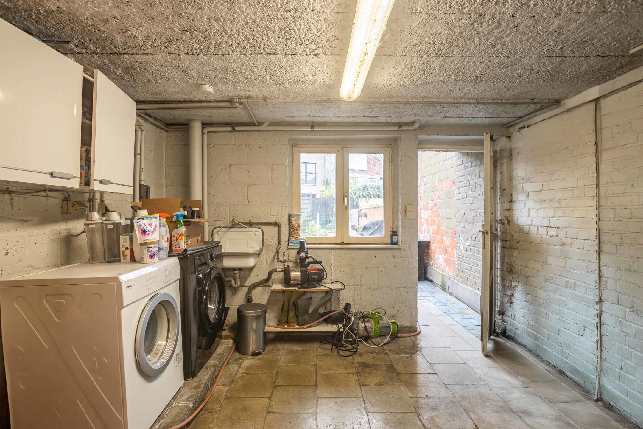 Goed gelegen, statige woning met garage & tuin!  foto 23