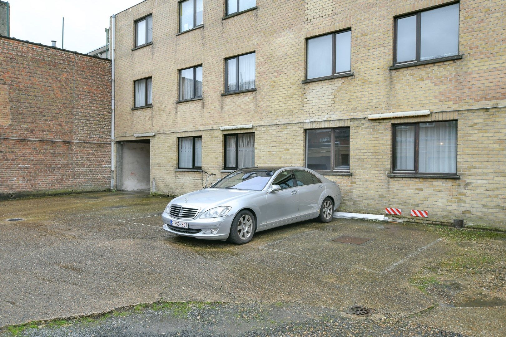 Gelijkvloers 2-slaapkamerappartement foto 13