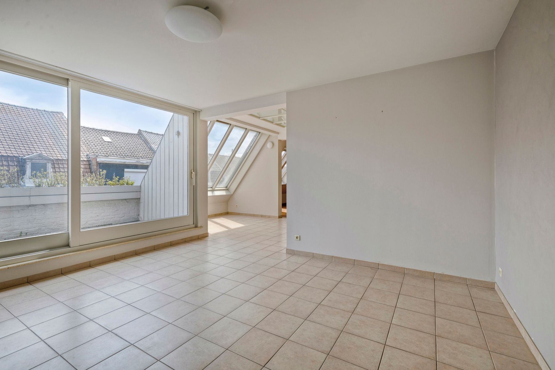 Instapklaar appartement van 153m² !!! met garage en standplaats !!! foto 8