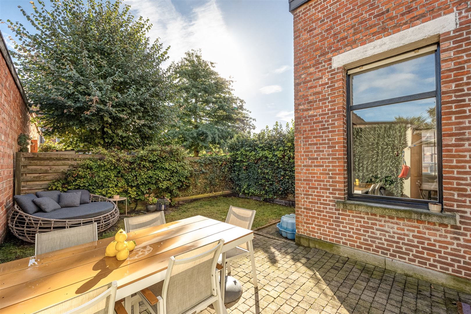 Charmante halfopen woning met tuin in Ekeren-Donk foto 17