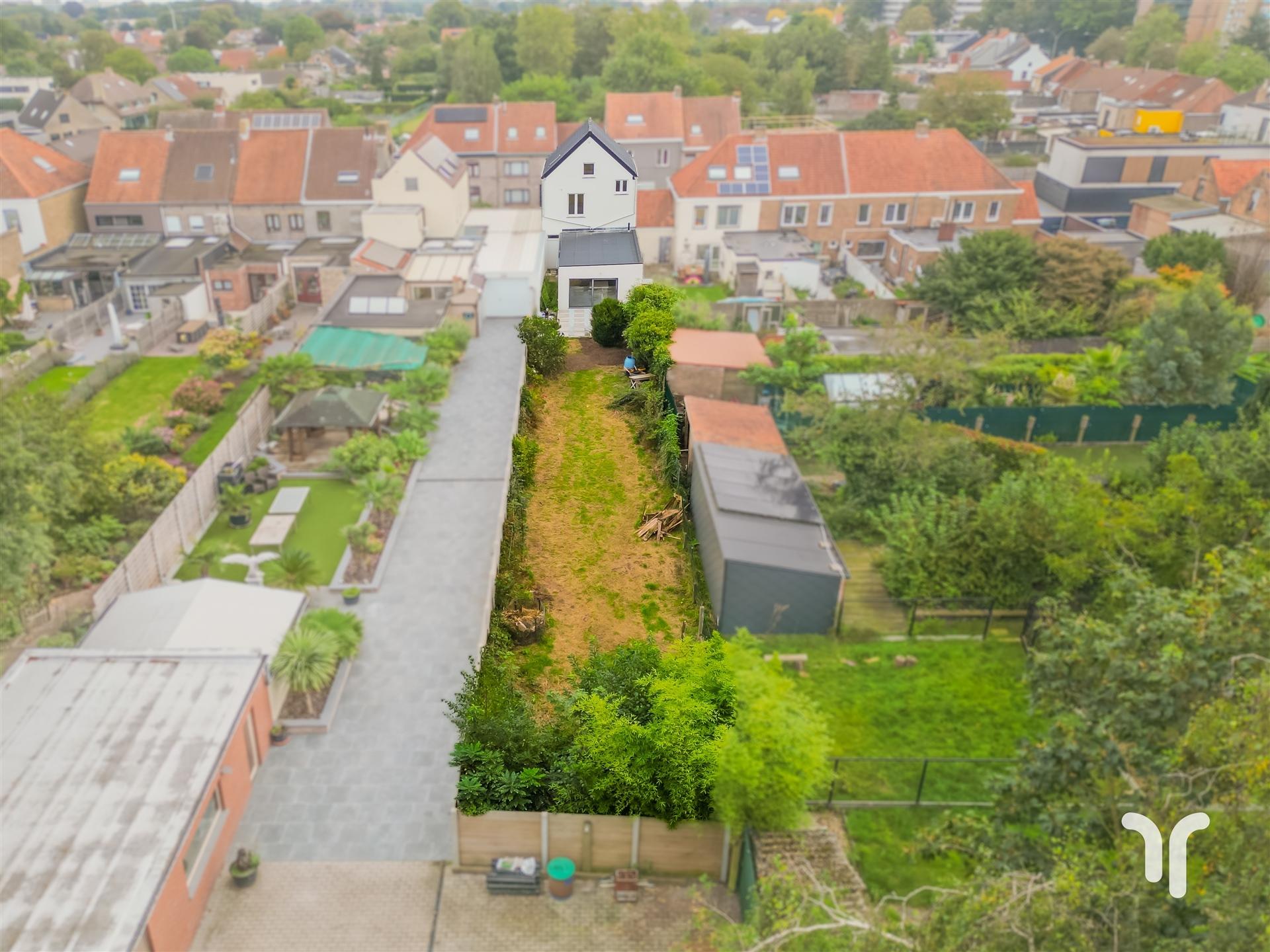 Prachtige gezinswoning op mooi perceel foto 22