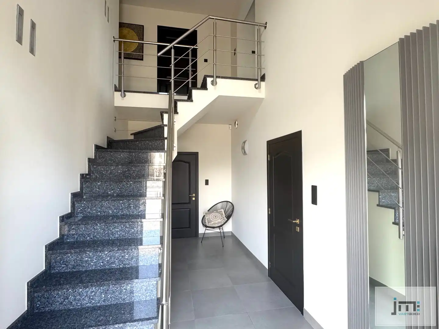 Perfect onderhouden woning foto 10