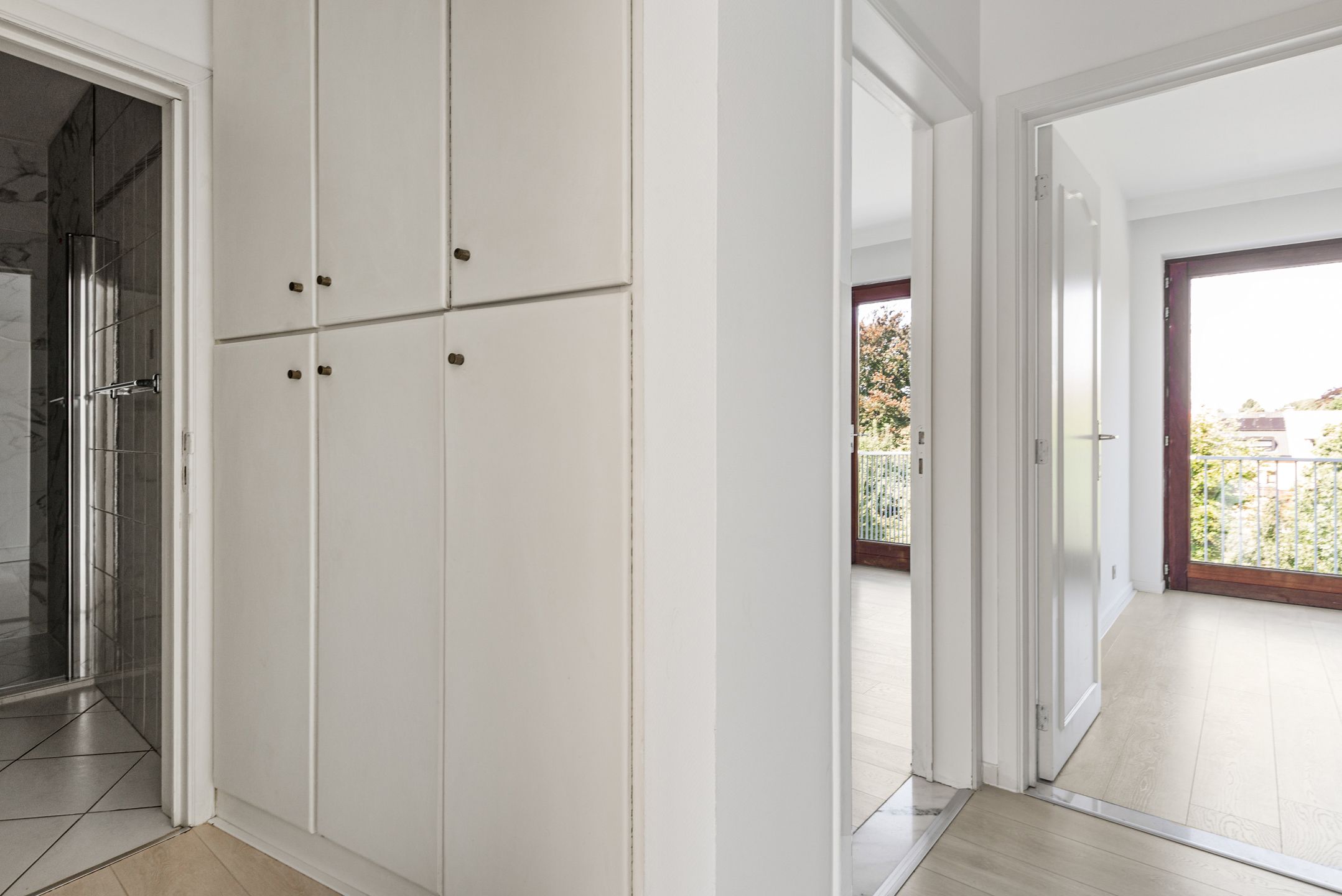 Lichtrijk appartement met 2 slaapkamers en 2 terrassen  foto 15