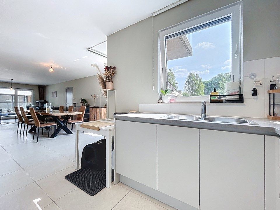 Ruim appartement met overdekte staanplaats op het marktplein van Staden, residentie Stoanplatse foto 4