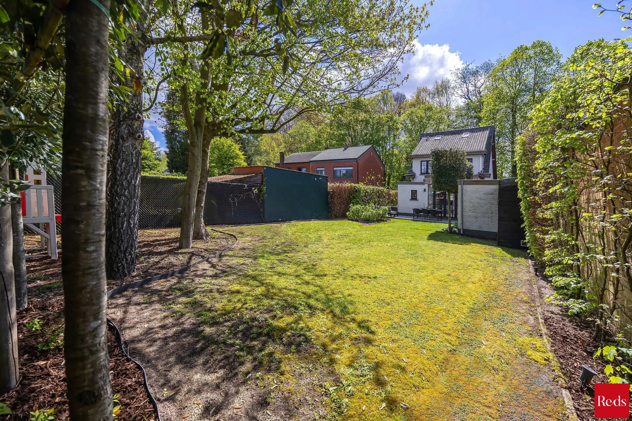 Stijlvolle woning op groene toplocatie nabij het centrum foto 24