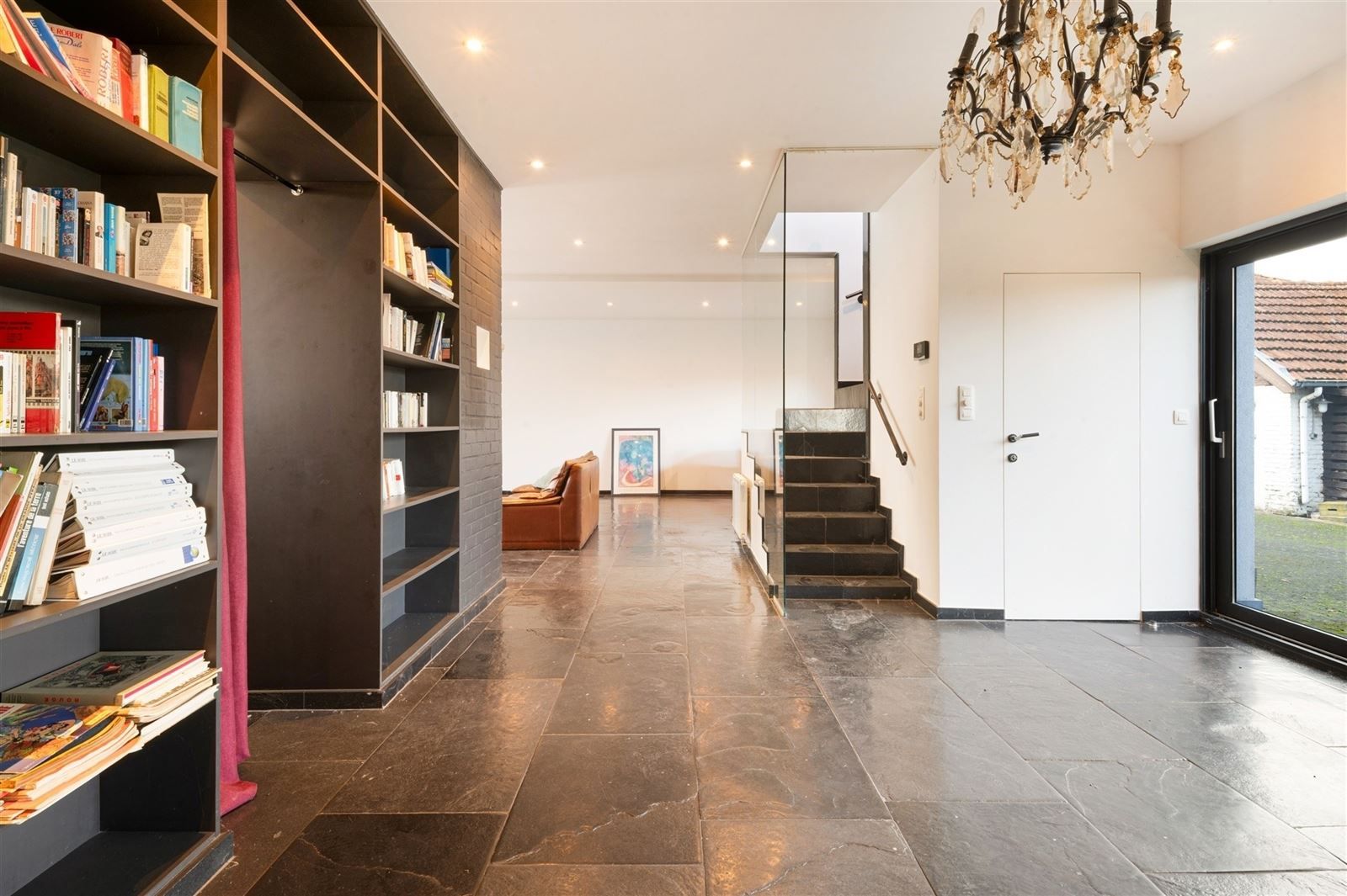 Hoofdfoto van de publicatie: Authentieke hoeve met veel potentieel – ideaal voor wonen en werken!