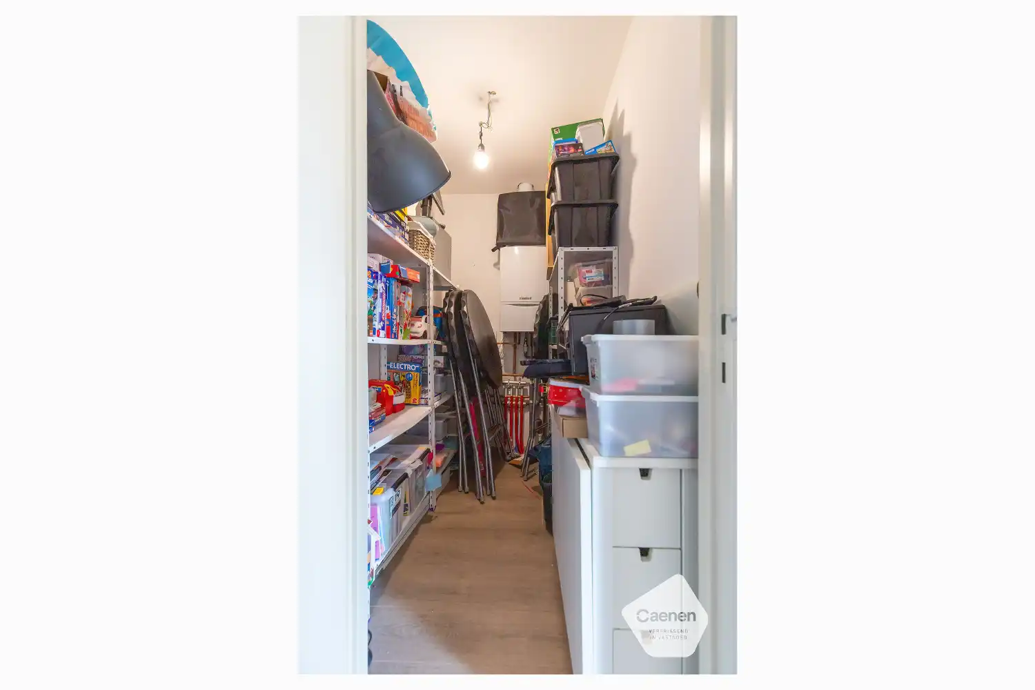 Recente en energiezuinige woning (2013) met 3 slaapkamers, inpandige garage en een uniek bijgebouw! foto 13