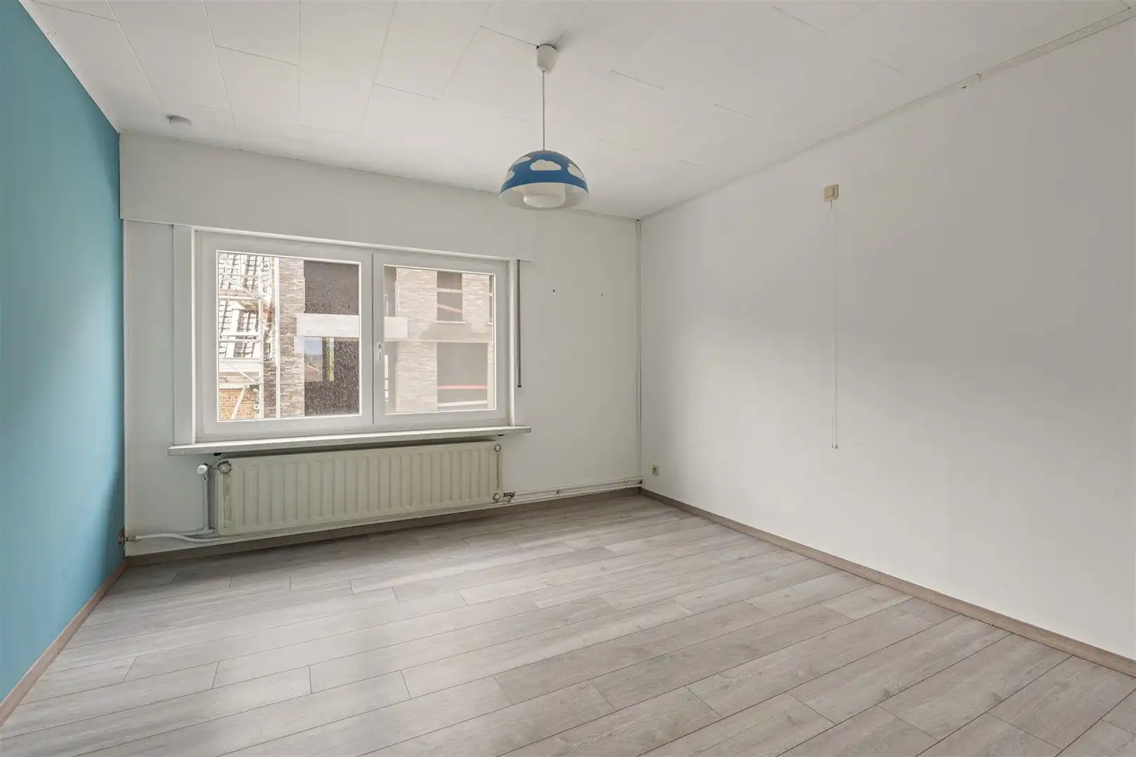 Zeer ruime woning met prachtige tuin foto 16