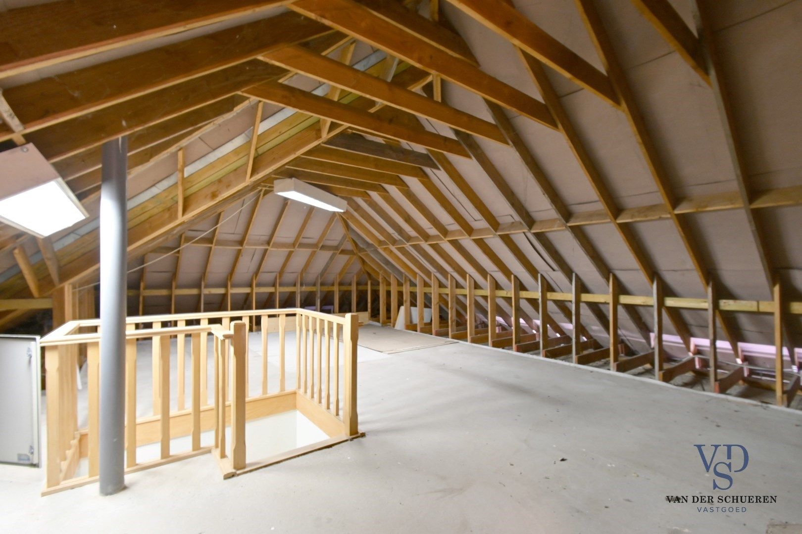 Bungalowwoning met afzonderlijke garage foto 24