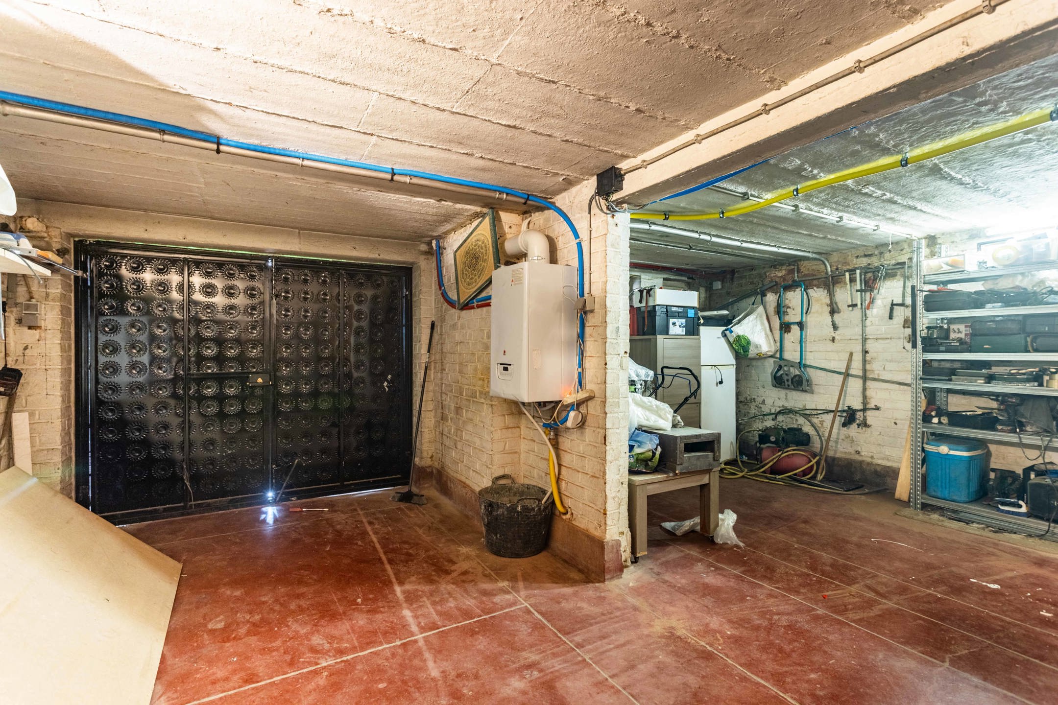 Instapklare halfopen bebouwing met tuin, oprit & garage! foto 28
