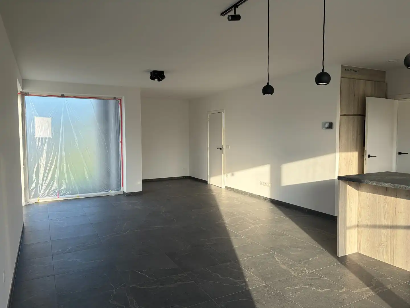 Energiezuinige nieuwbouwwoning met carport. foto 3