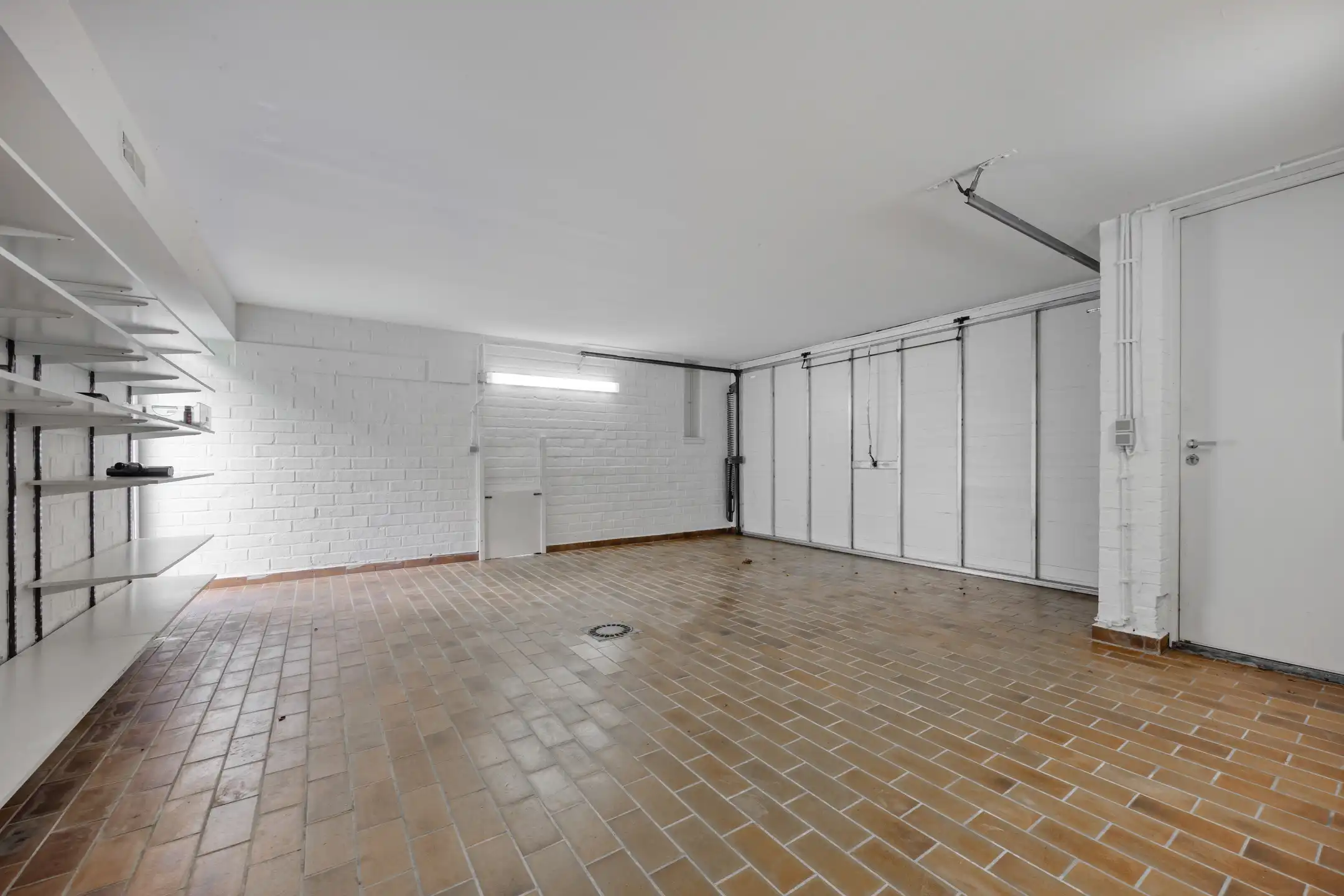 Seventiesvilla met zwembad en wellnessruimte in het groen  foto 37