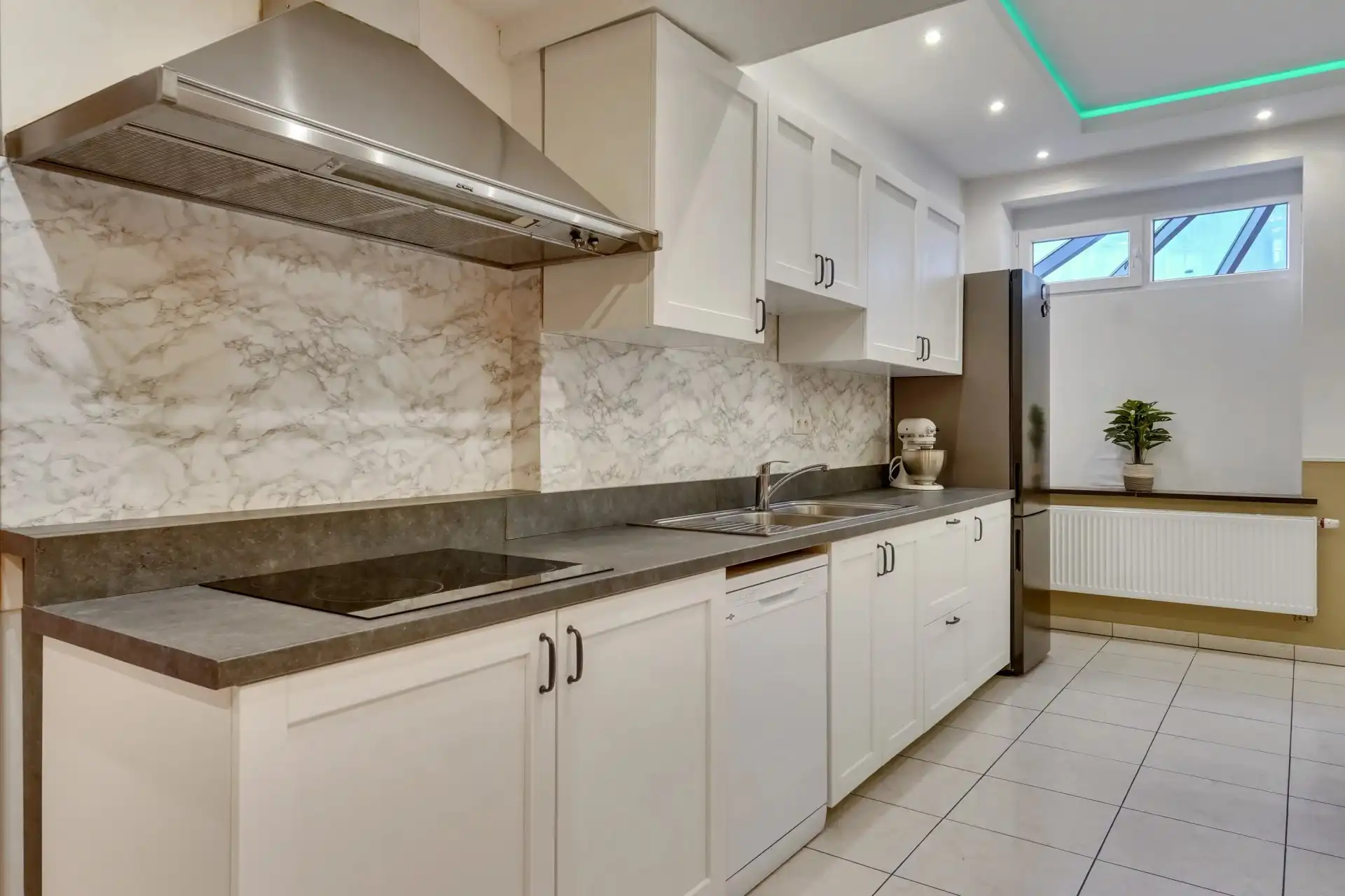 Commercieel pand met woning/ investeringsvastgoed foto 7