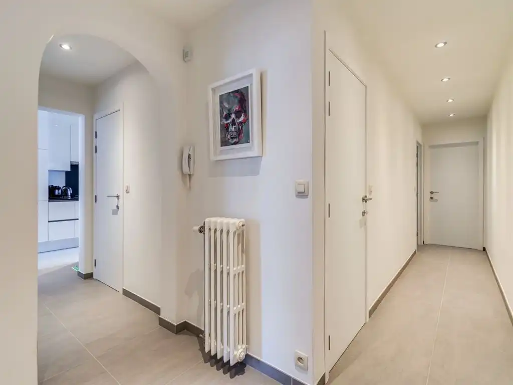 Instapklaar appartement in hartje Zuid foto 8