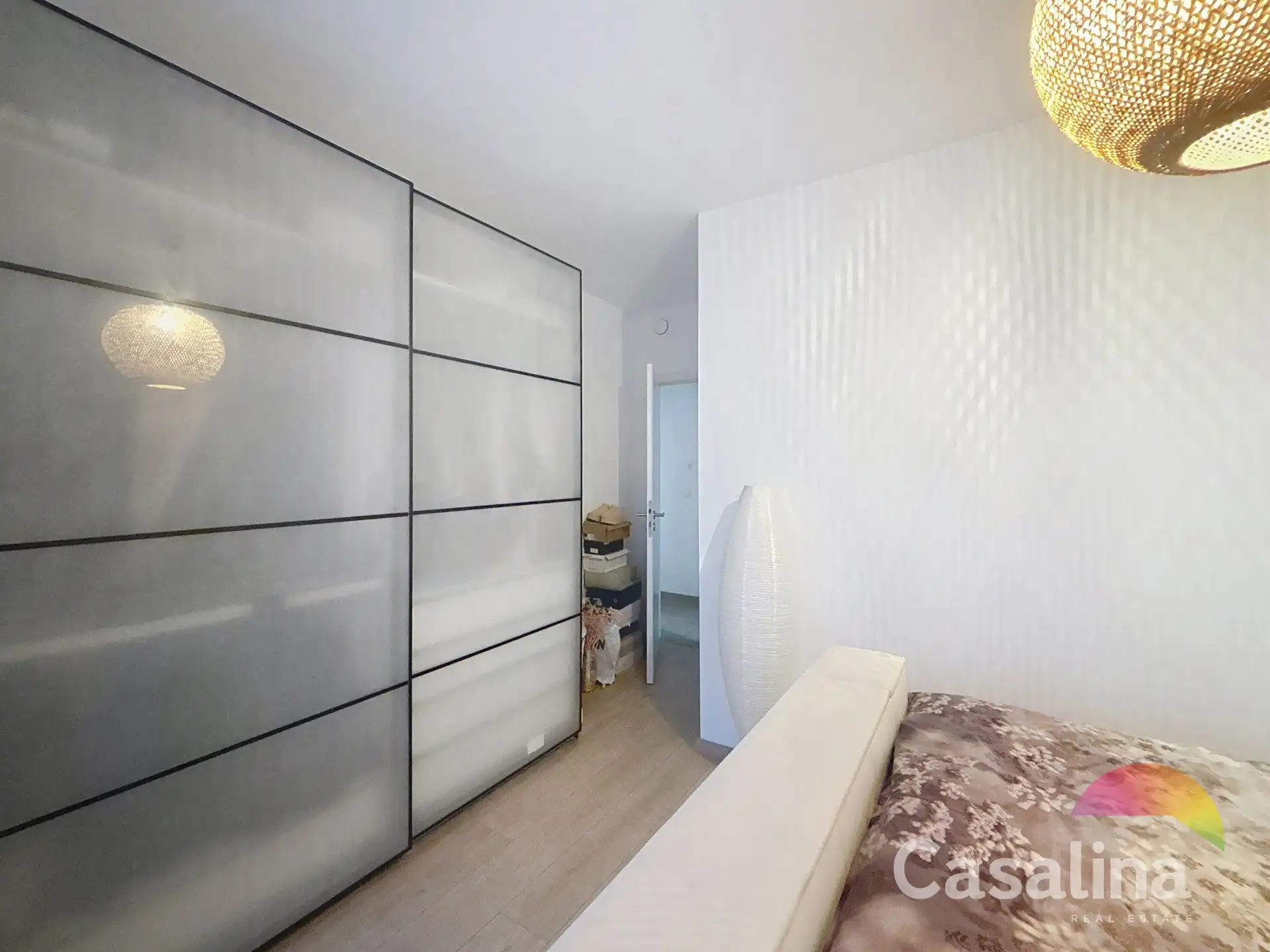 Modern nieuwbouwappartement met terras te huur foto 7