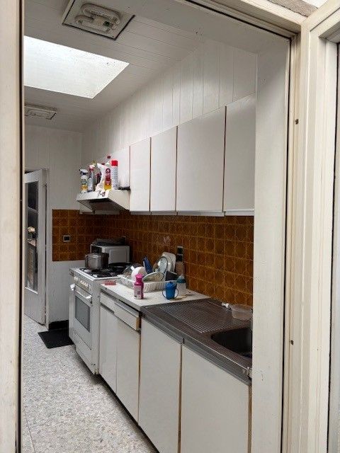 Te moderniseren huisje met 2 slaapkamers en tuintje. ENERGIELABEL C, CONFORMITEITSATTEST foto 6