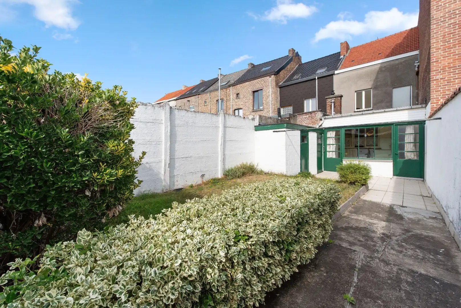 Te renoveren rijwoning met potentieel in centrum Tienen foto 3