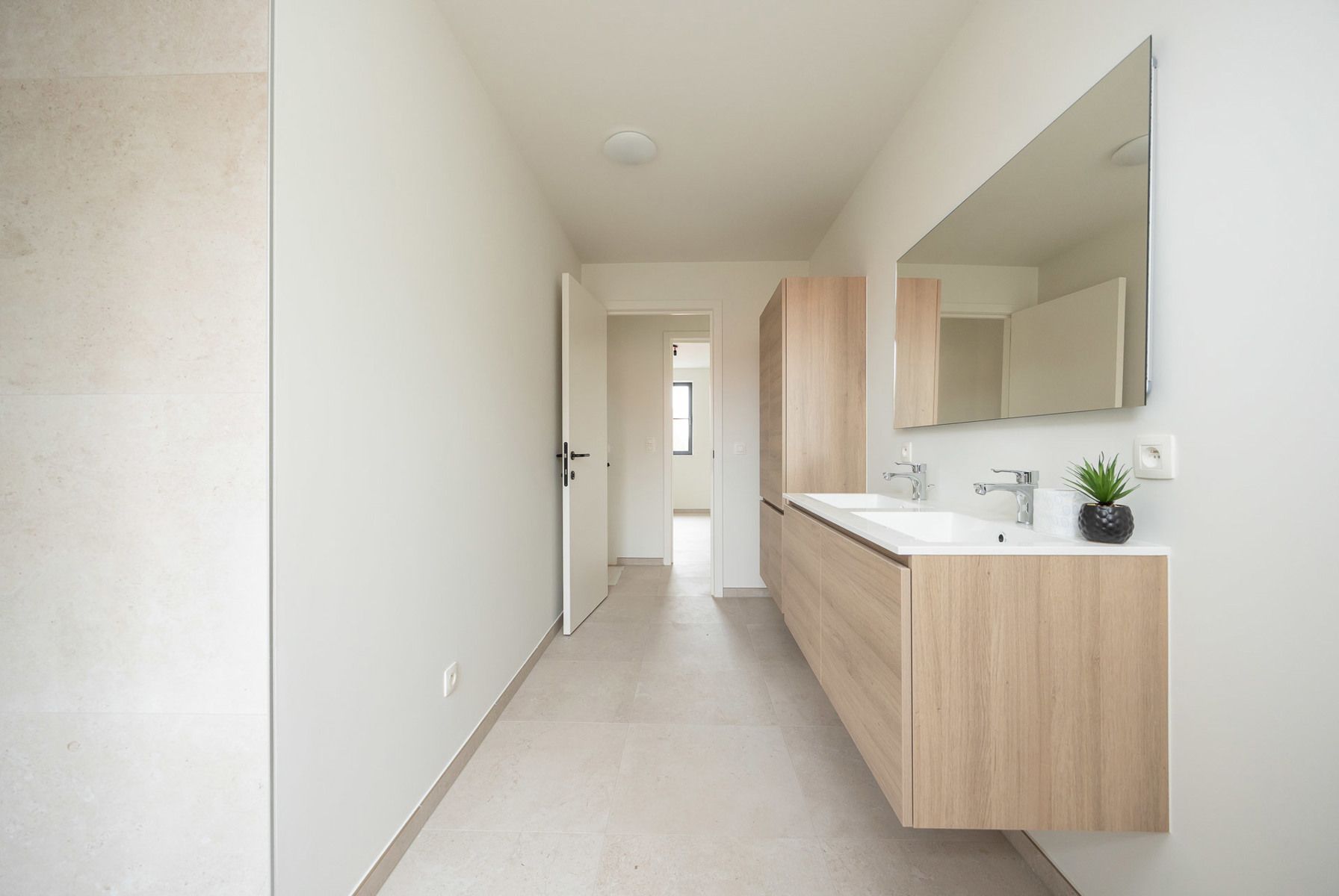 Stijlvol wonen in de schaduw van de St-Michielskerk. foto 10