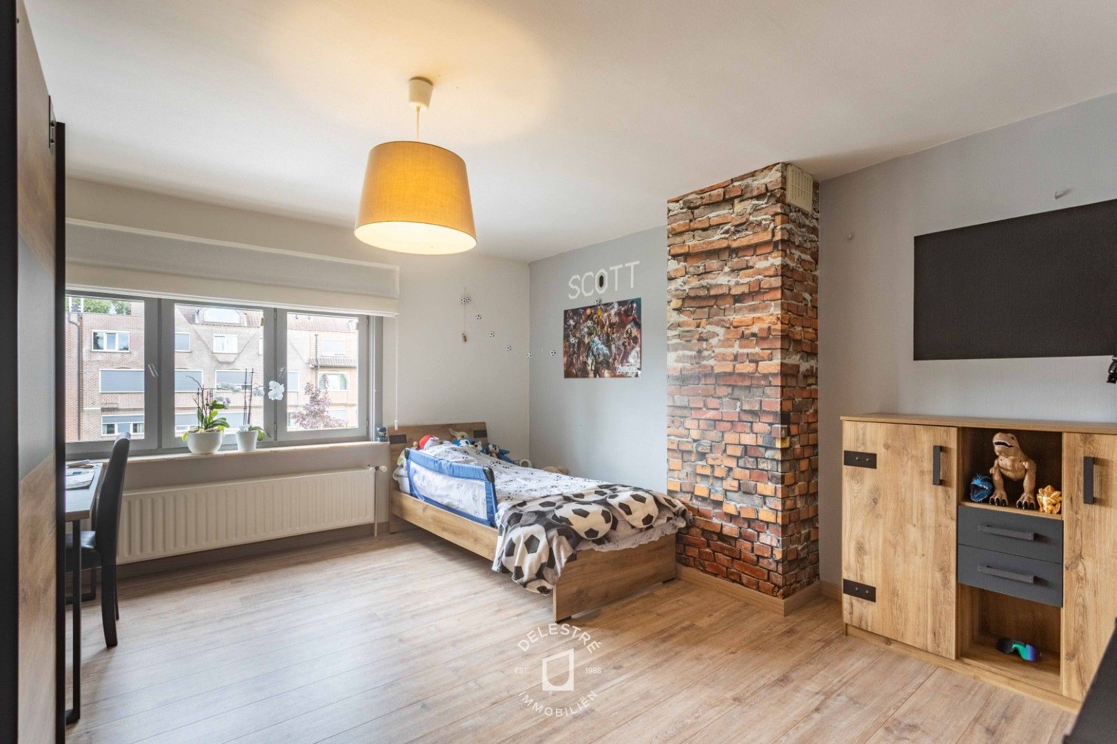 GERENOVEERDE WONING MET 6 SLPK. EN TUIN foto 24