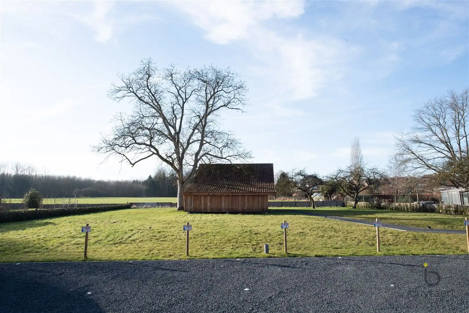 Recent 1 slaapkamer appartement met prachtig uitzicht! foto 33