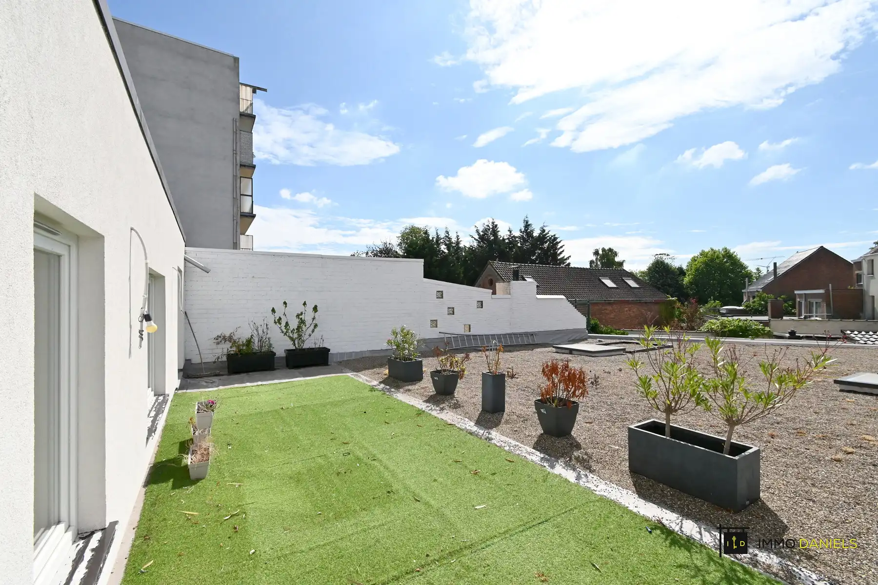 Gunstig gelegen handelspand met instapklare woonst (3slks.) foto 24