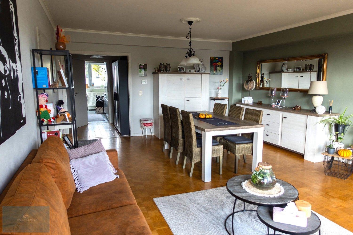 Instapklaar 2-slaapkamerappartement met terras op topligging in Genk foto 8