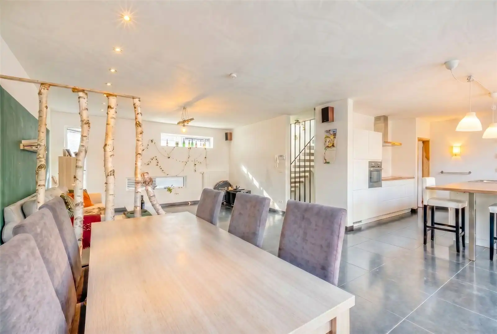 Unieke moderne triplex appt  met ruime garage op toplocatie in een steegje van de Kouter foto 7