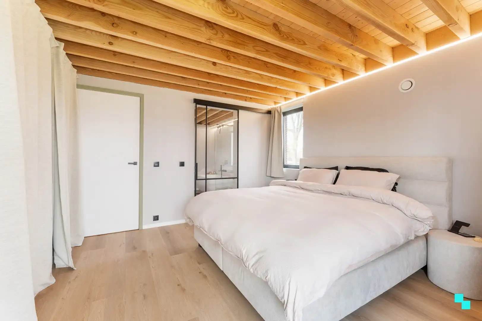 Architecturale (quasi)nieuwbouwwoning op rustige verkaveling te Lendelede foto 19