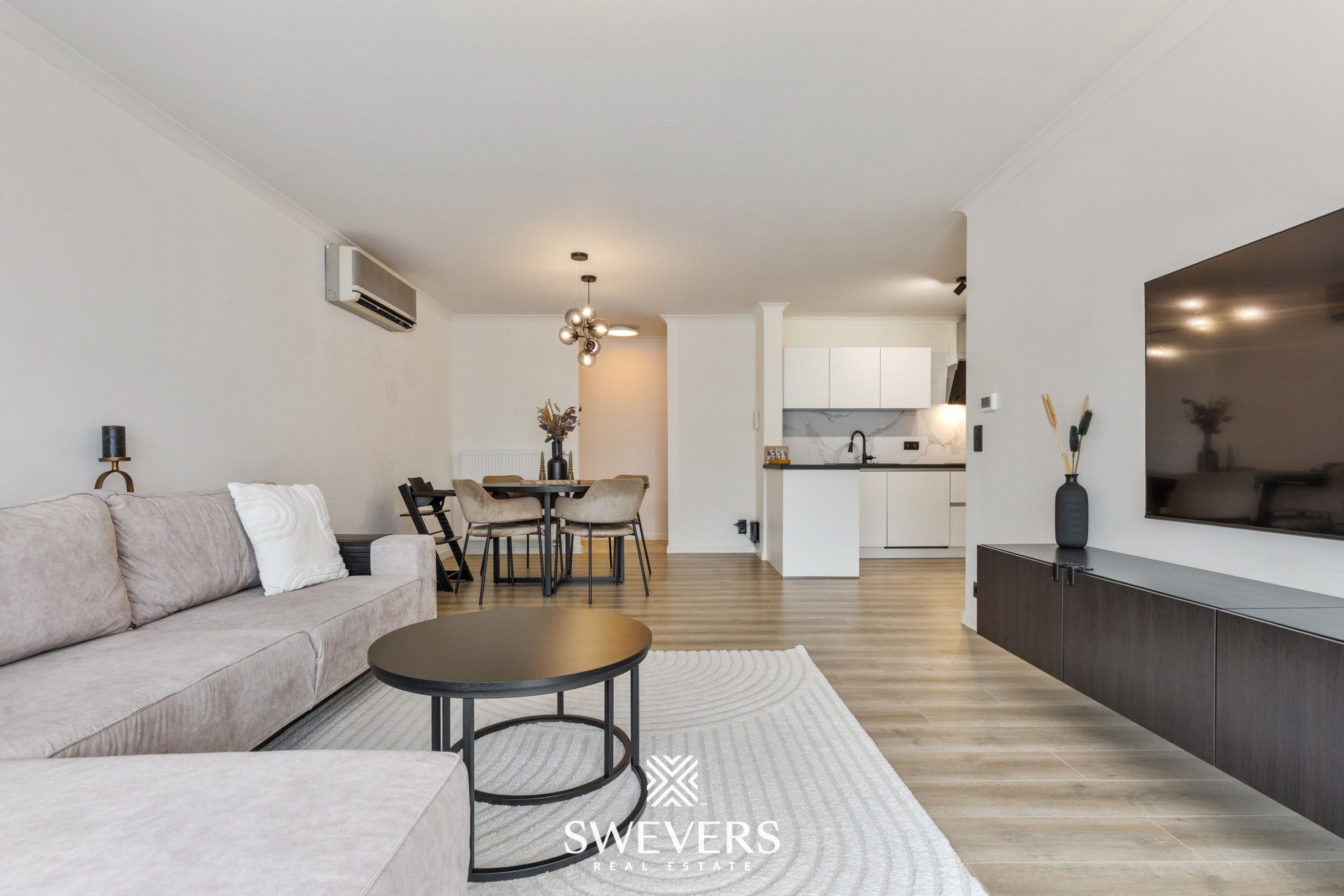 Instapklaar appartement met 2 slaapkamers in centrum Koersel foto 5