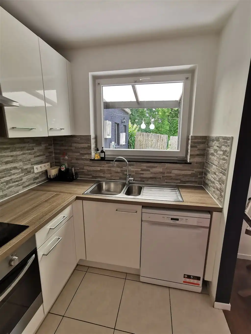 Mooie 3-gevelwoning gelegen in Pollare foto 9