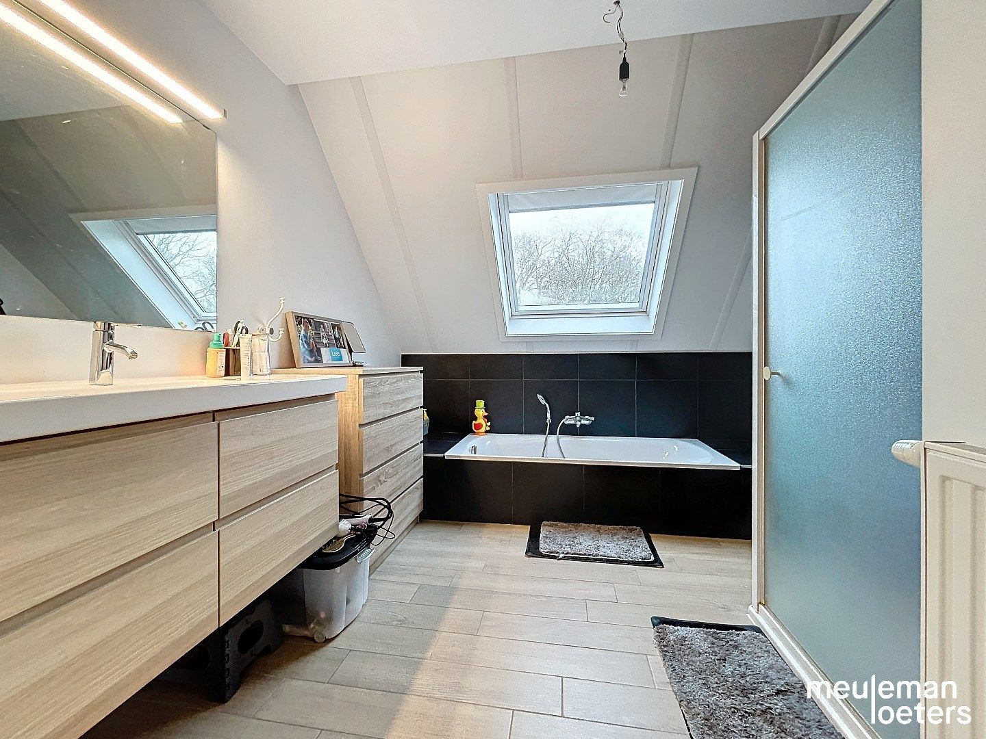 Ruime familiewoning met zuidgerichte tuin foto 11