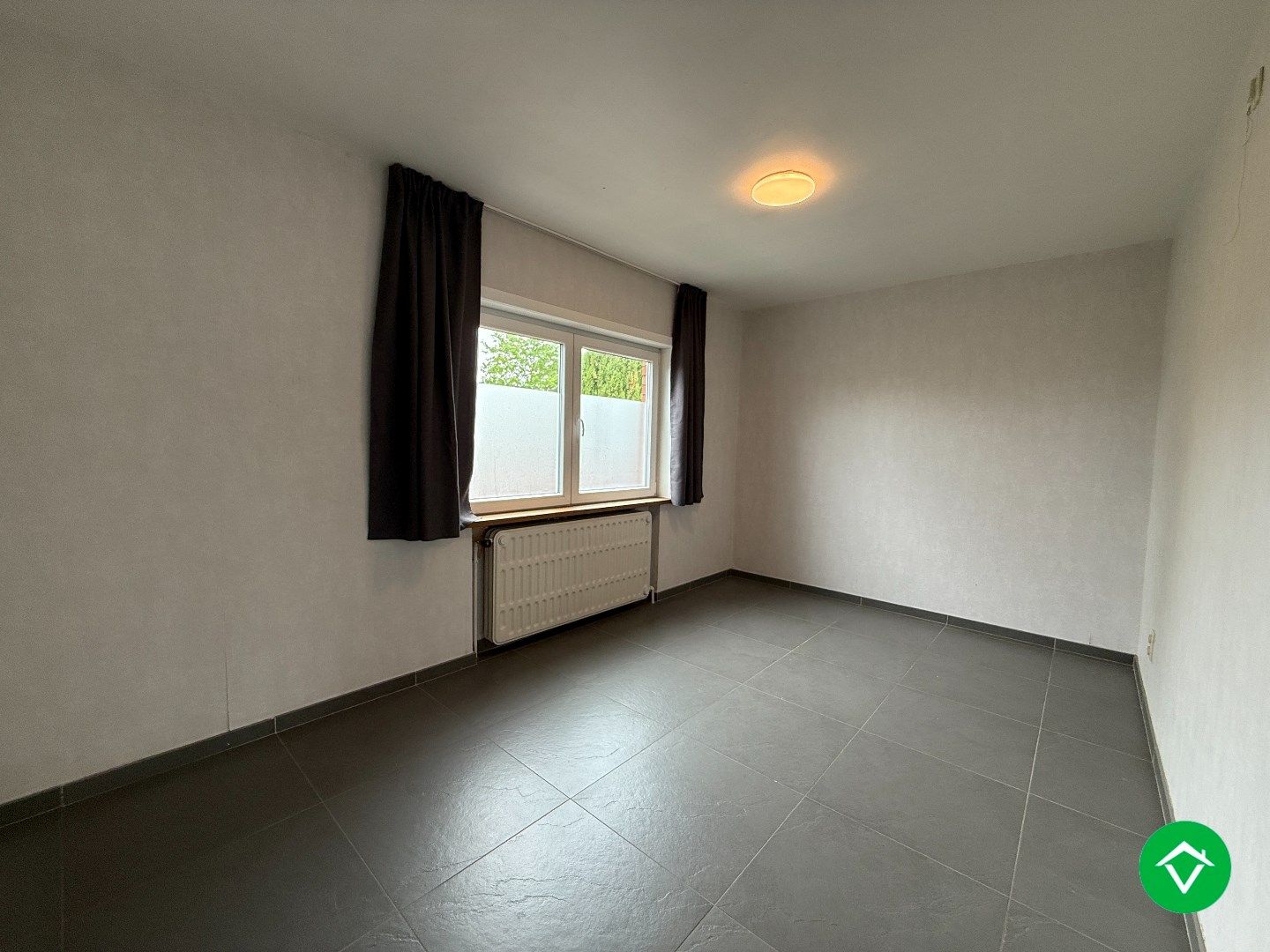 Appartement met twee slaapkamers te Wervik  foto 11