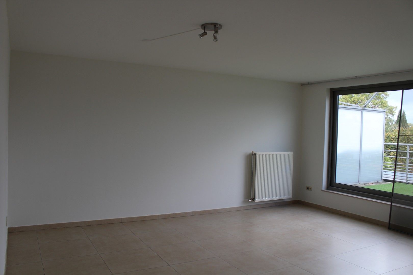 Instapklaar appartement in Residentie " De 4 eiken" foto 3