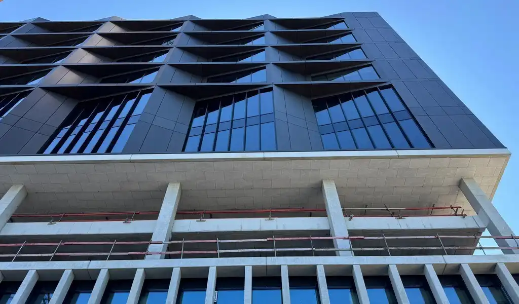 Kantoorruimte te huur in nieuwbouwproject Ouverture tegenover KBC toren in Gent foto 19