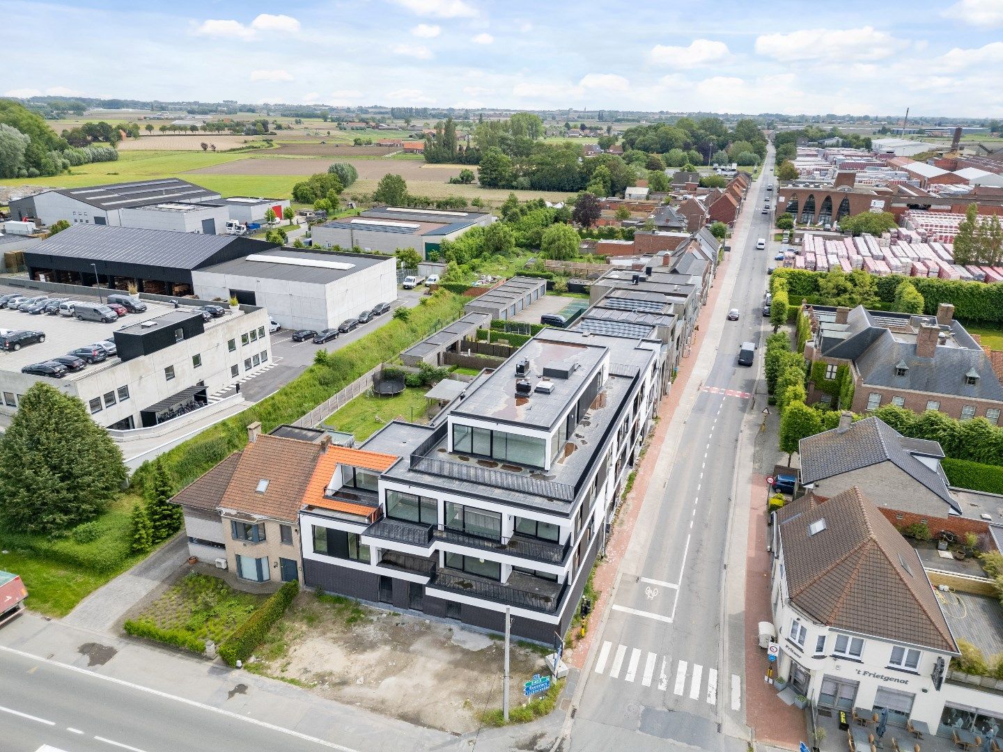 ()=>{if(producerUpdateValueVersion(node),producerAccessed(node),node.value===ERRORED)throw node.error;return node.value} Hoogledestraat 35 -/201 - 8610 Kortemark