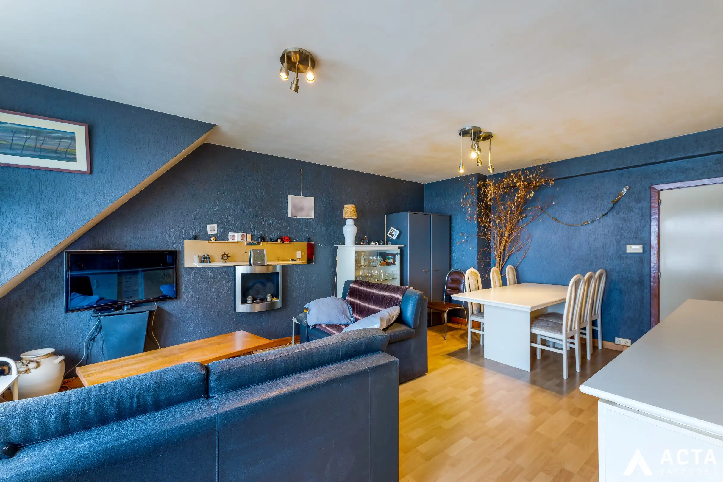 Dakappartement met twee slaapkamers  foto 4