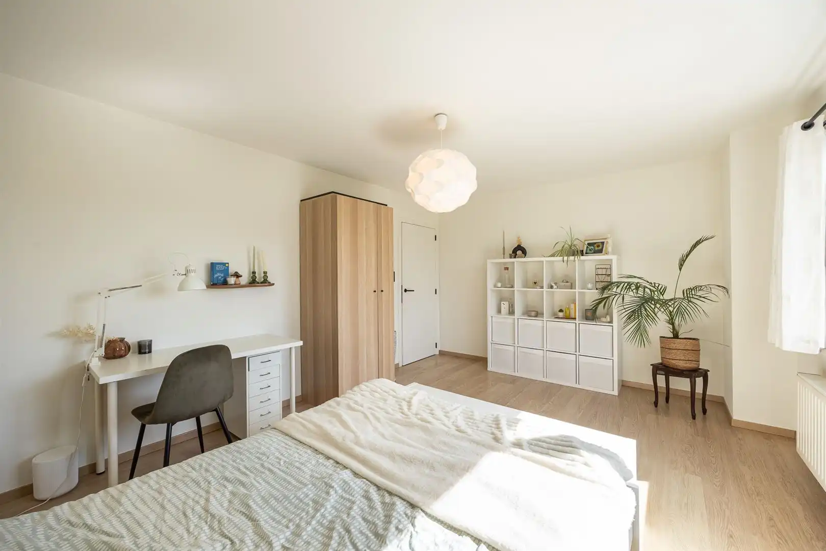     Stijlvol wonen met veel ruimte en licht op toplocatie foto 17