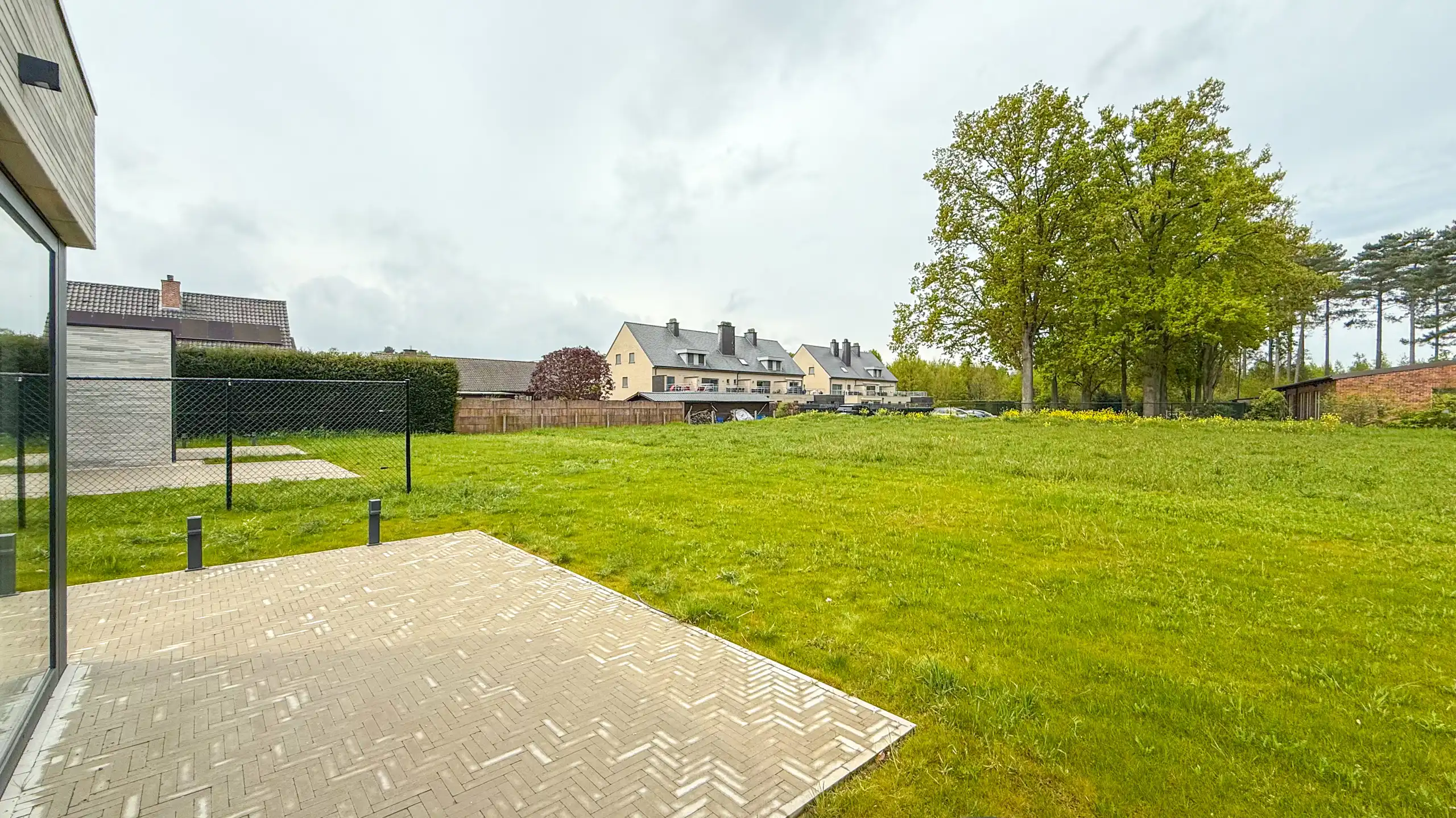 Hoogwaardig afgewerkte woning met industriële look! foto 39