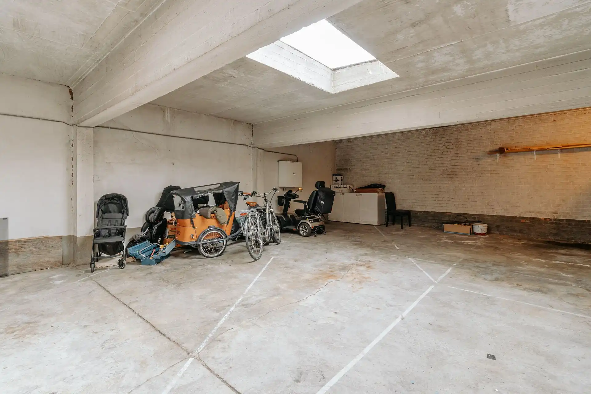 Ruim appartement op de 5de verdieping met autostaanplaats foto 12