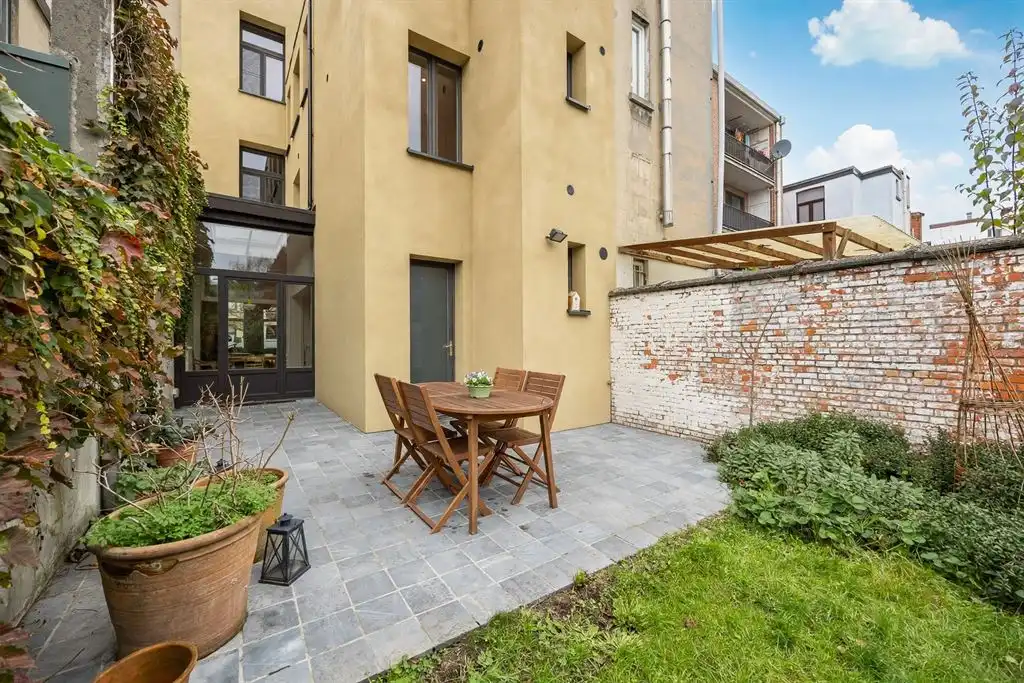 Authentieke herenwoning vlakbij Te Boelaerpark foto 12