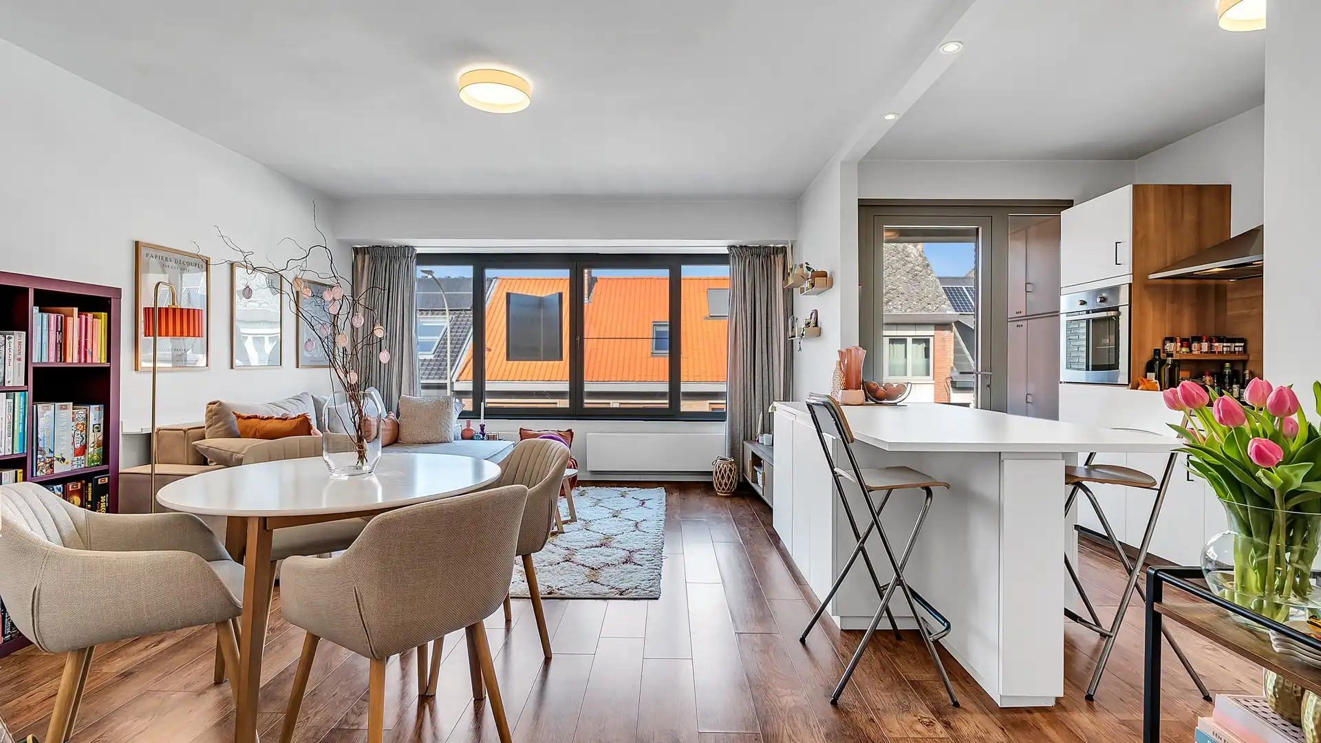 Energiezuinig appartement met 2 slaapkamers en garage in het centrum foto 4