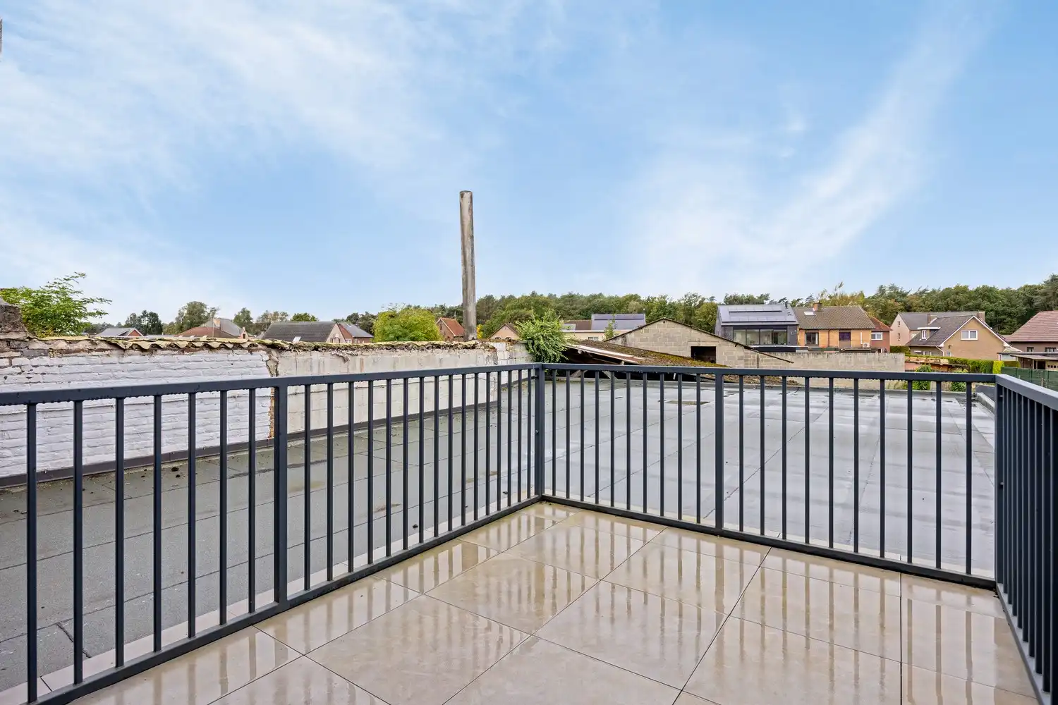 Opbrengsteigendom te koop in  Rekem, Lanaken! foto 4