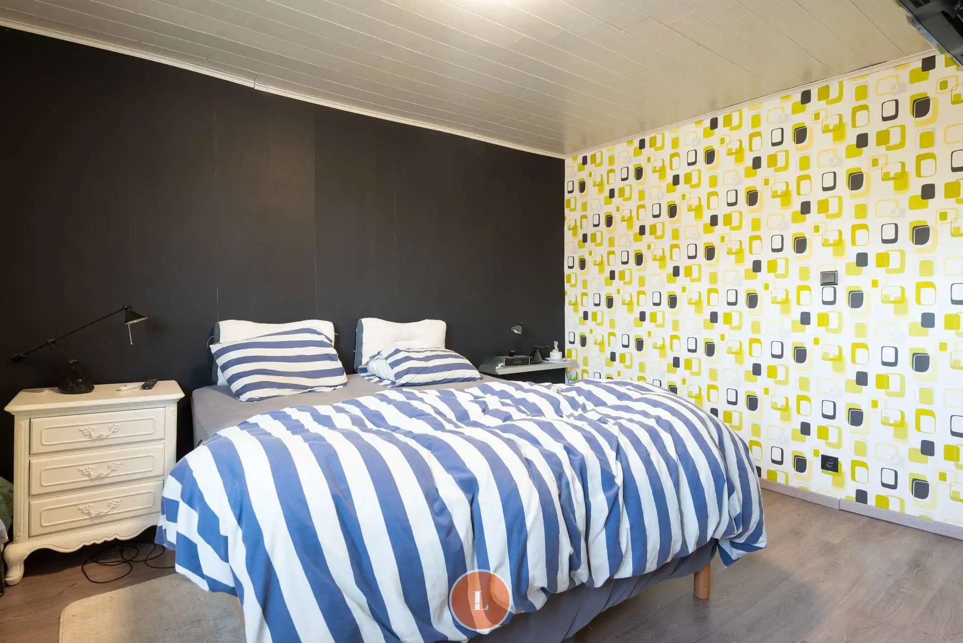 Gezinswoning met 3 slaapkamers en tuin in Menen. foto 7