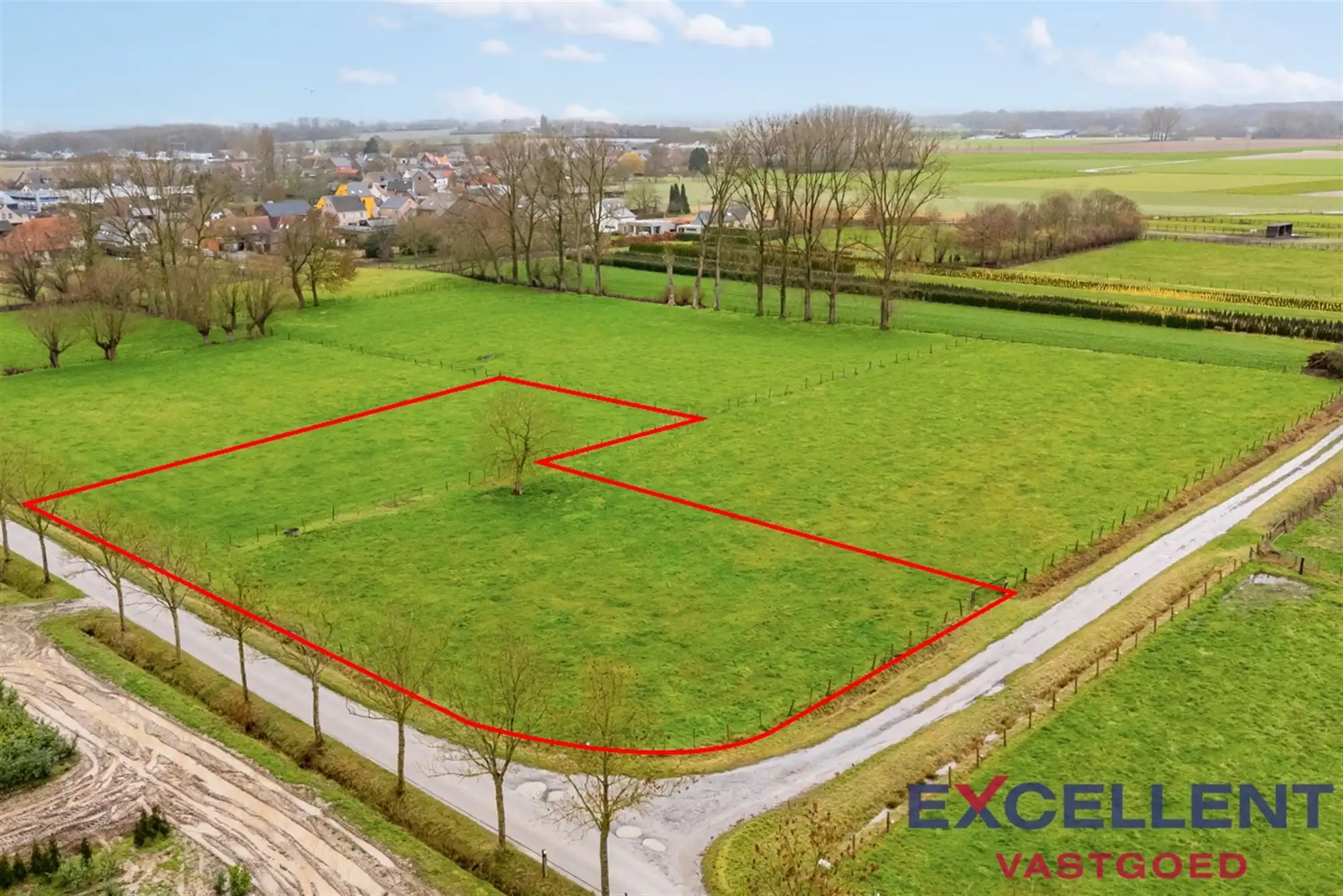 Weidegrond te Hundelgem foto {{pictureIndex}}