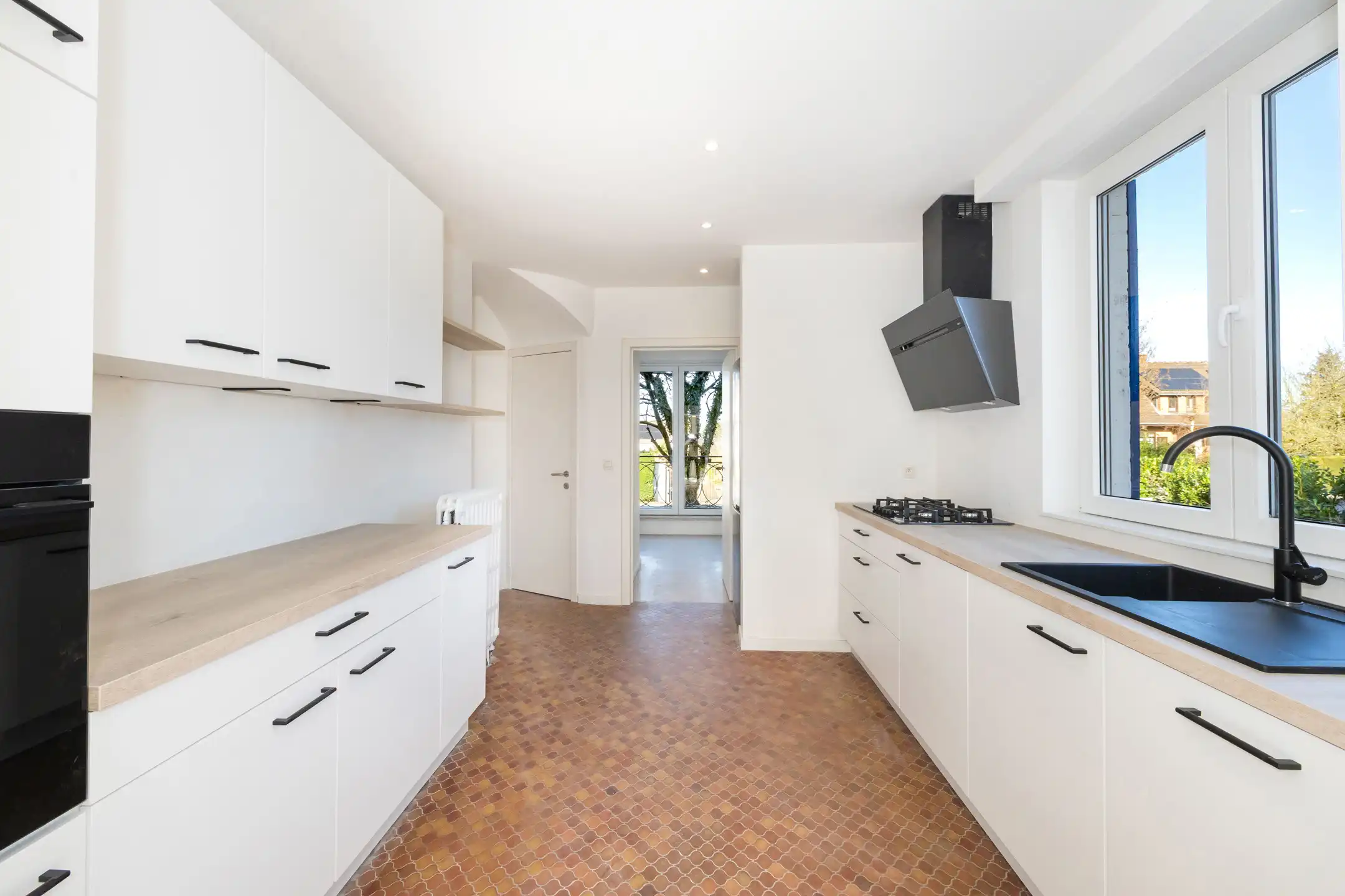 PRACHTIGE GERENOVEERDE VILLA IN WATERLOO foto 7