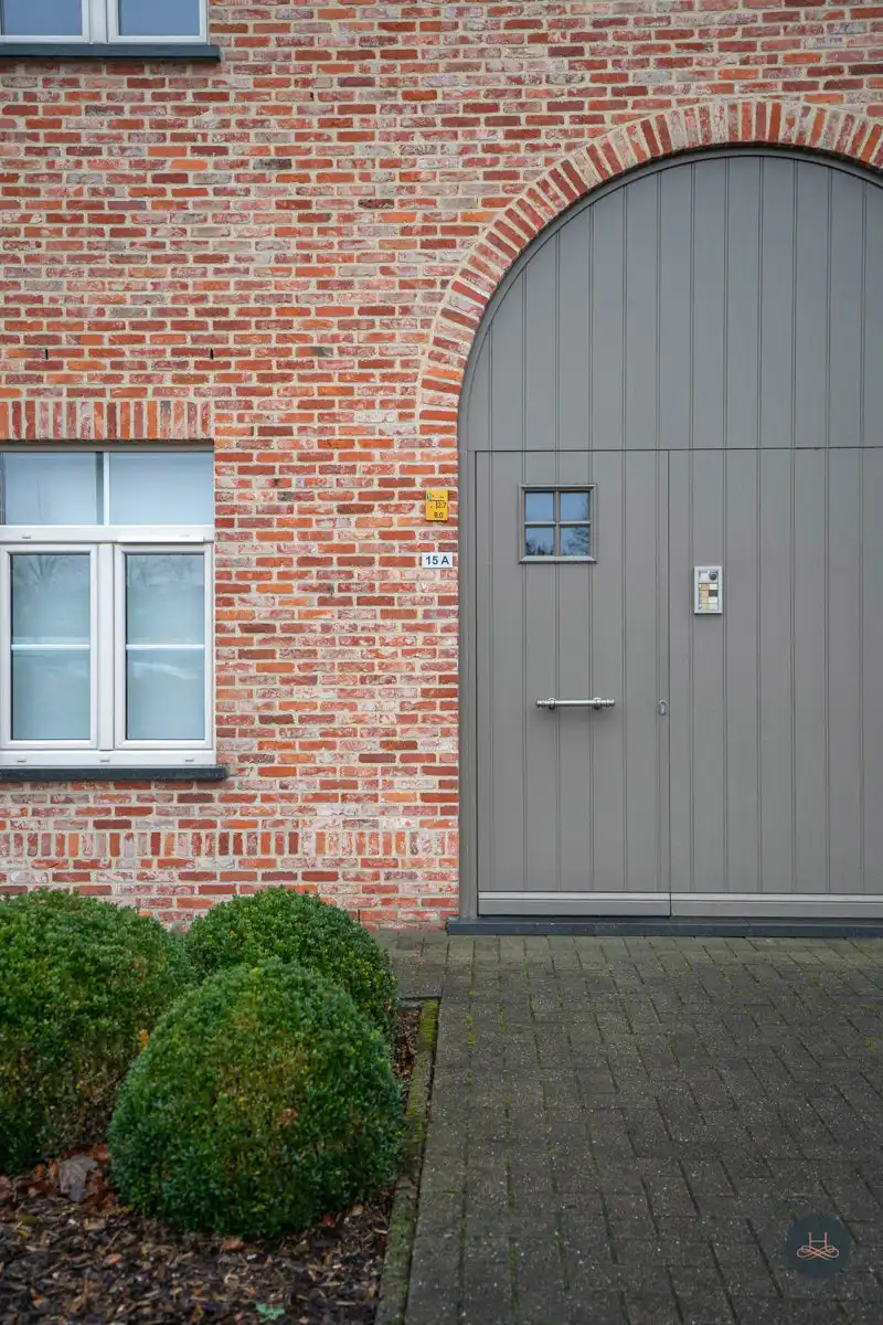 Zeer ruim triplex-appartement met 3 slaapkamers foto 2