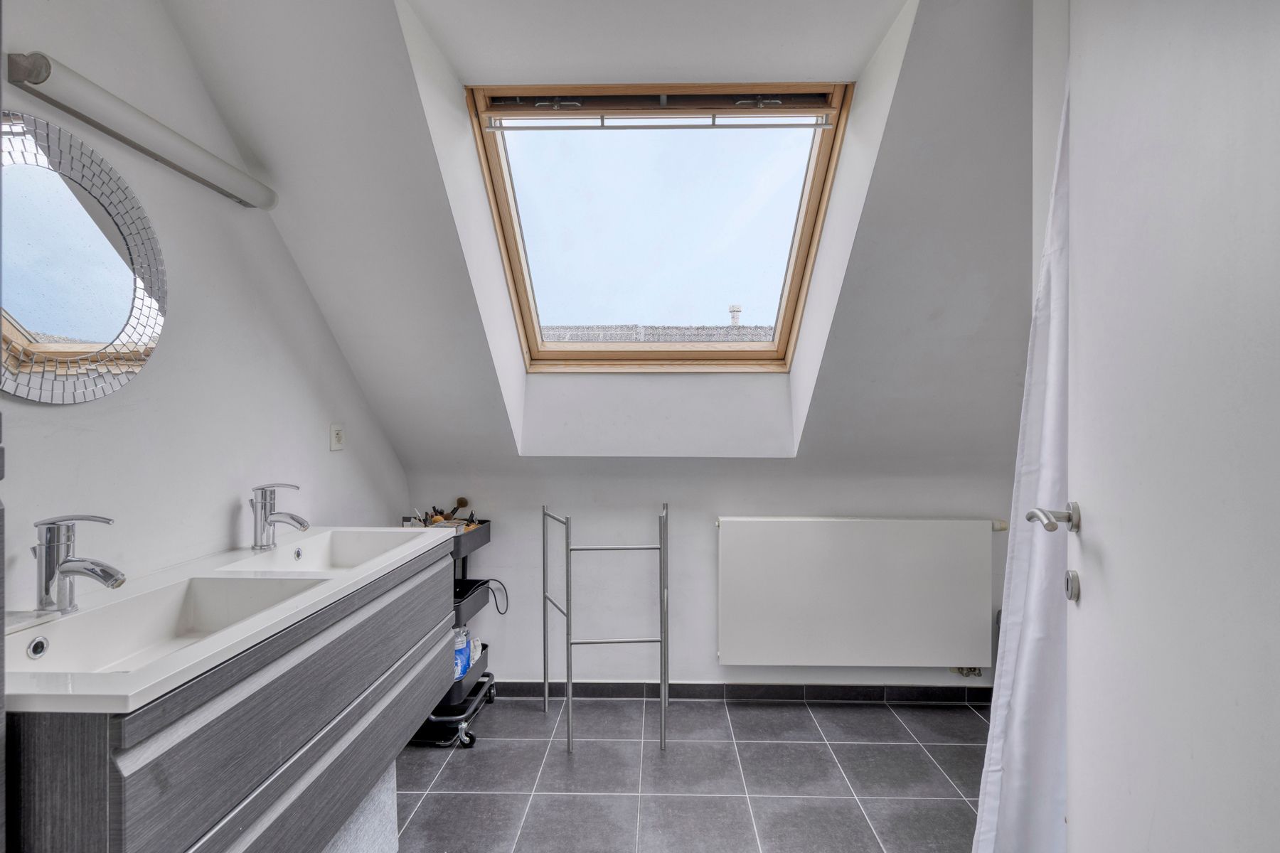 Ruime en instapklare 3-gevelwoning met zonnige tuin foto 22