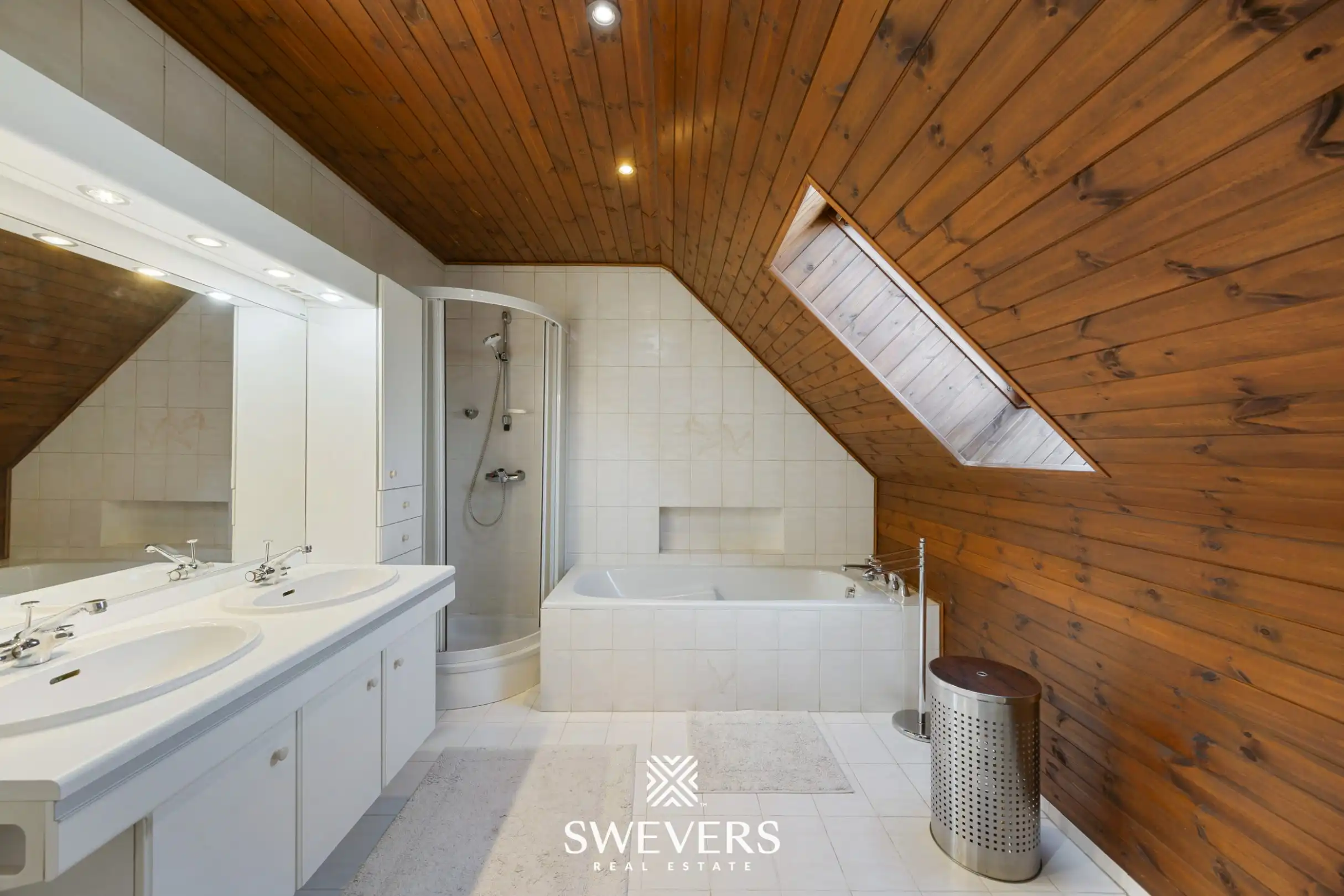 Charmante woning met drie slaapkamers te Heusden-Zolder   foto 17