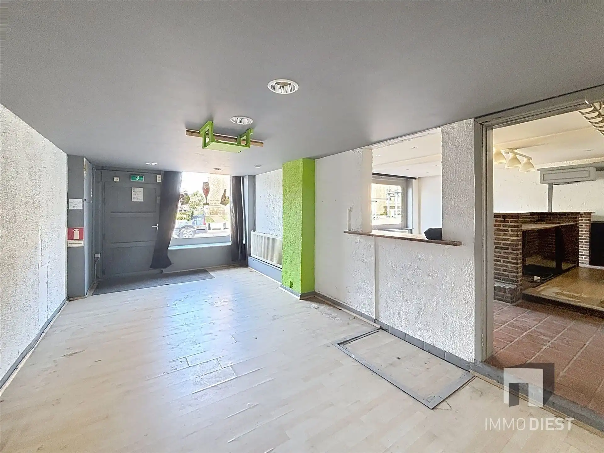 Handelshuis in het centrum van Ham op 5,83are foto 23