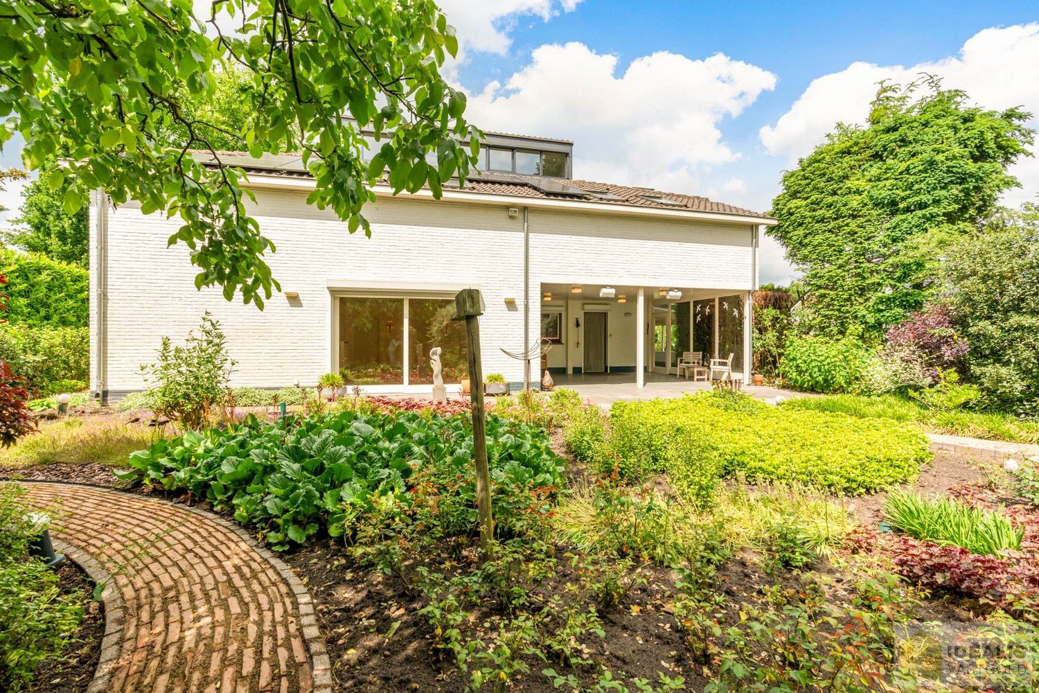 PERFECT ONDERHOUDEN VILLA OMRINGD DOOR PRACHTIGE TUIN OP UNIEKE EN GEGEERDE PLEK IN HARTJE ACHEL! foto 36